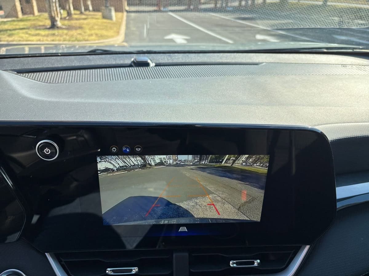 2025 Chevrolet Equinox - Image 20