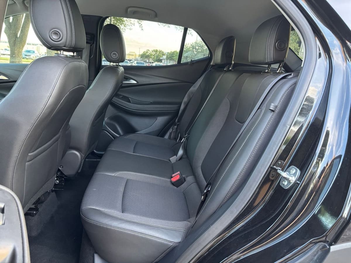 2025 Buick Encore GX - Image 21
