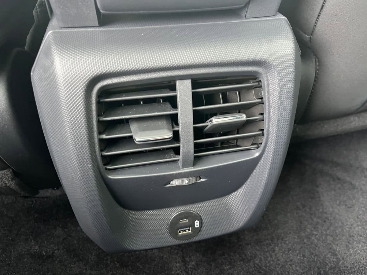 2023 Ford Mustang Mach-E - Image 28