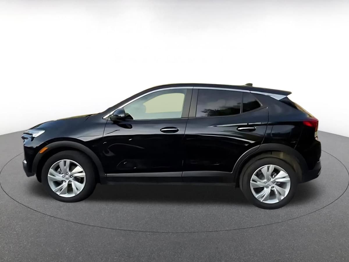 2025 Buick Encore GX - Image 8