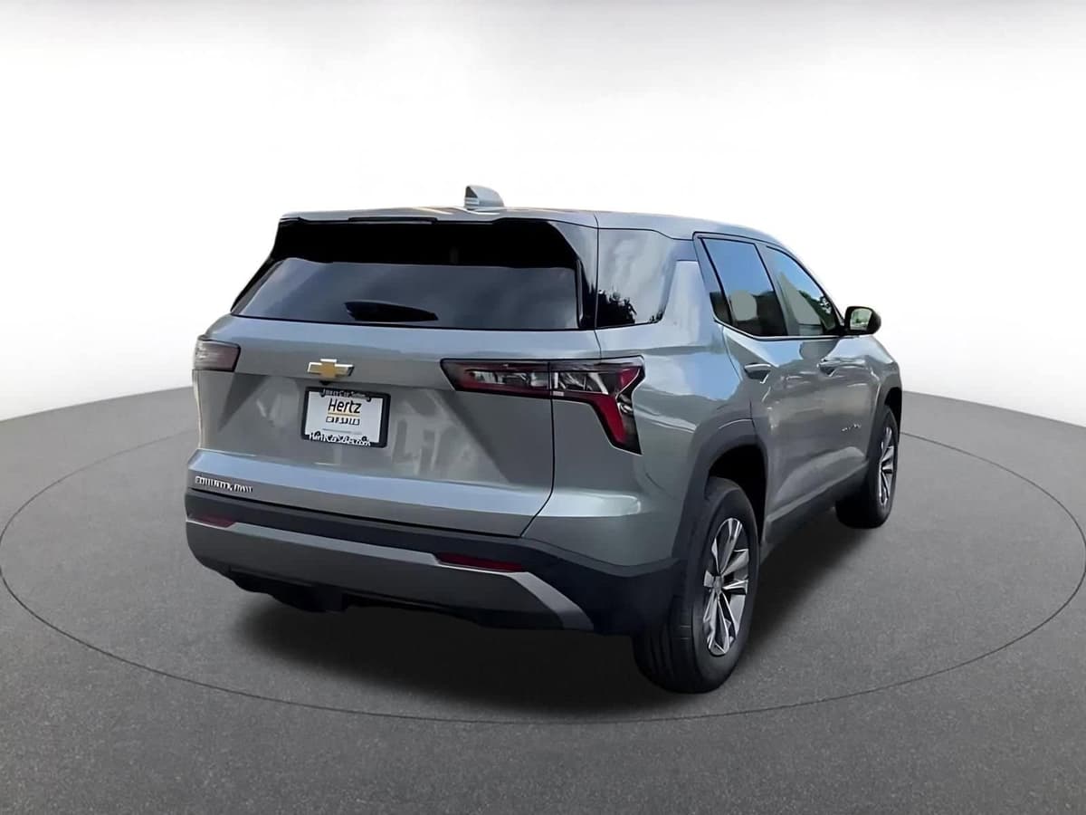 2025 Chevrolet Equinox - Image 13