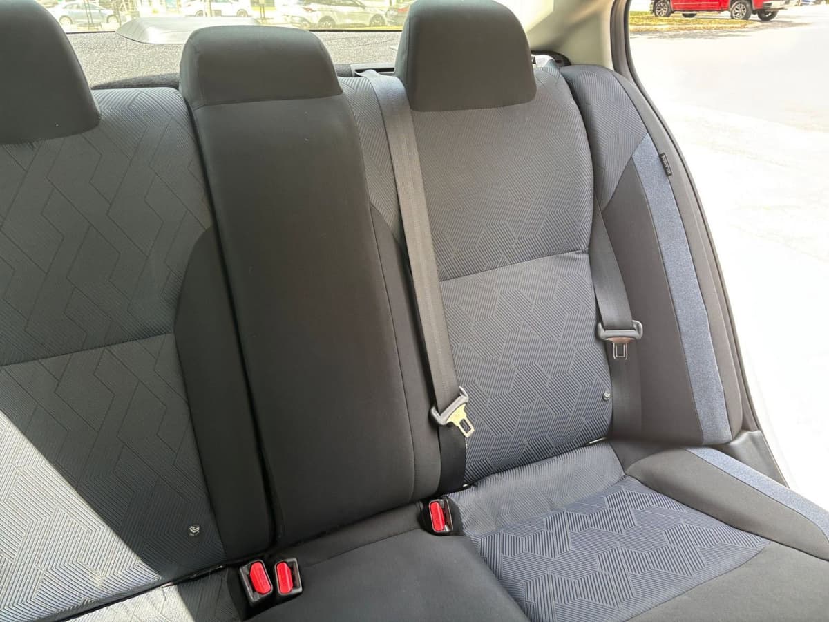 2025 Nissan Versa - Image 34