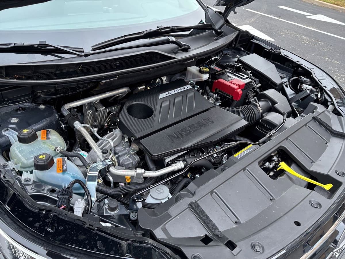 2025 Nissan Rogue - Image 26