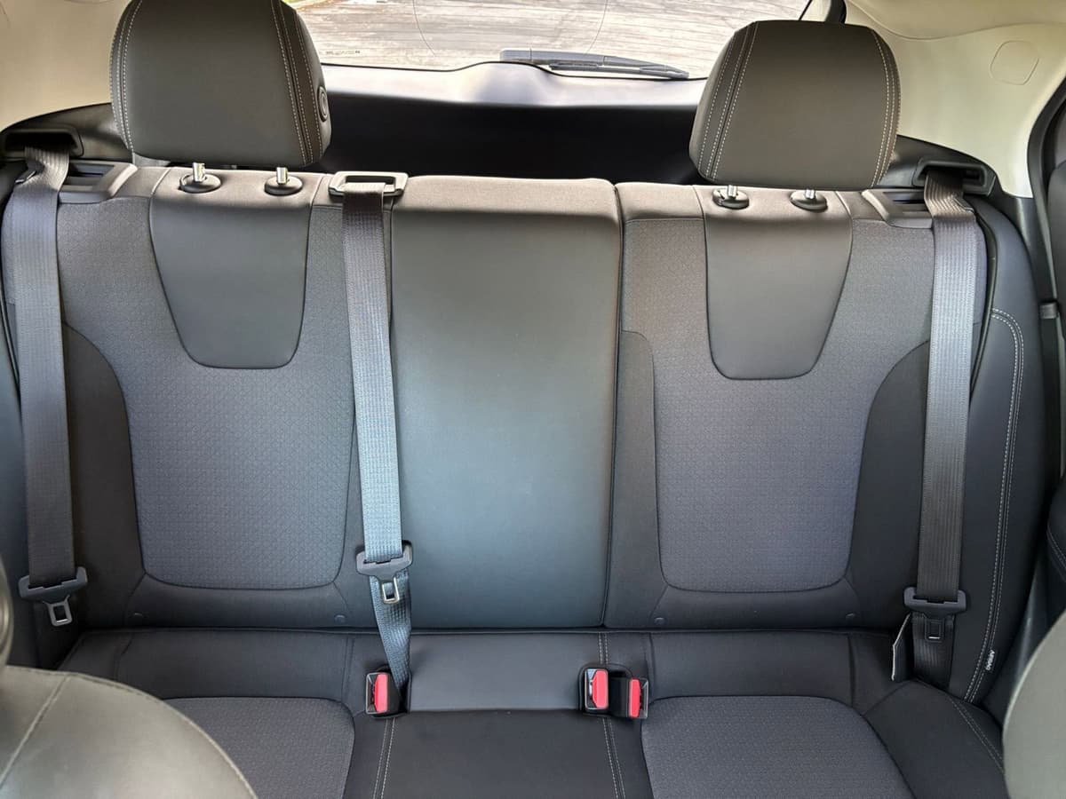 2025 Buick Encore GX - Image 33