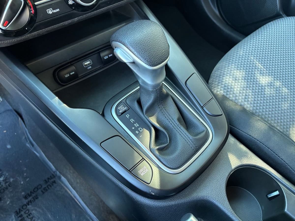 2025 Kia Soul - Image 36