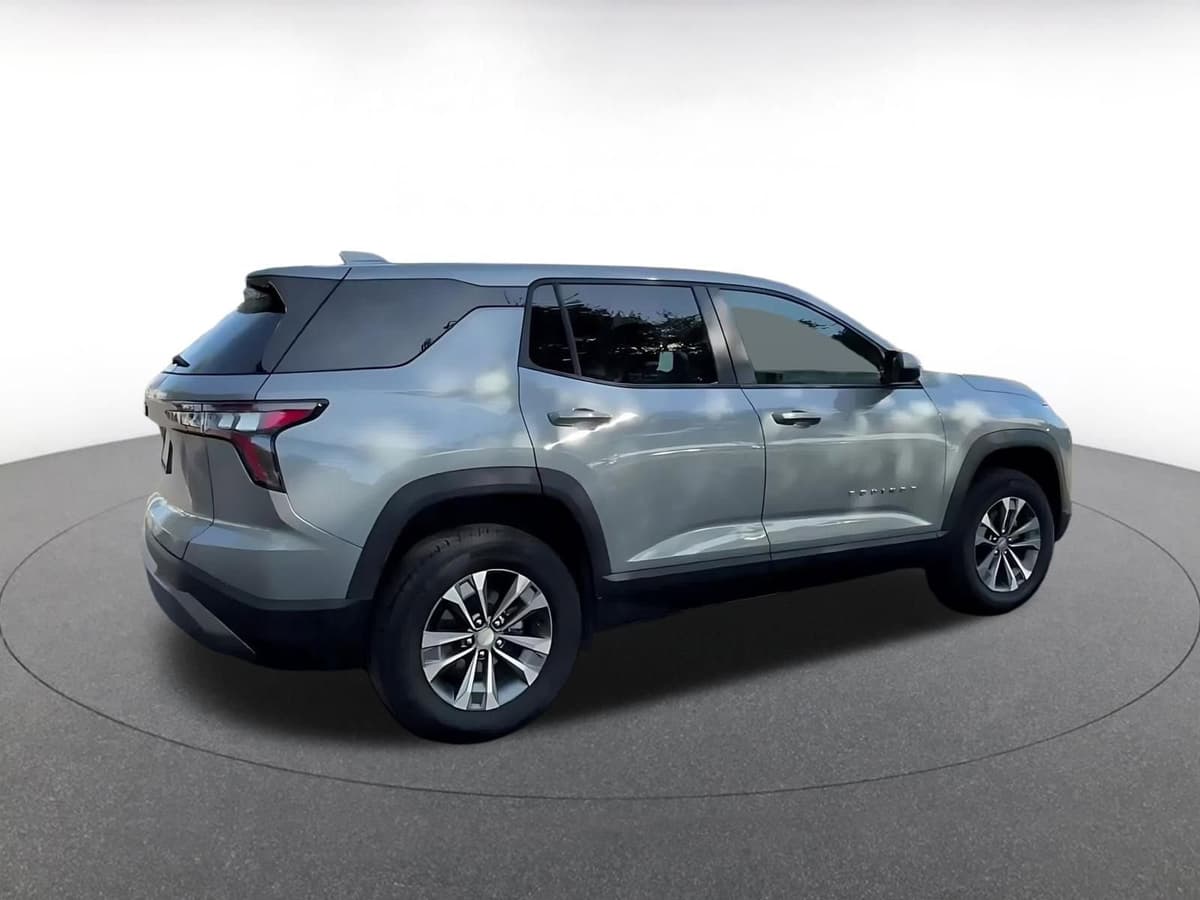 2025 Chevrolet Equinox - Image 15