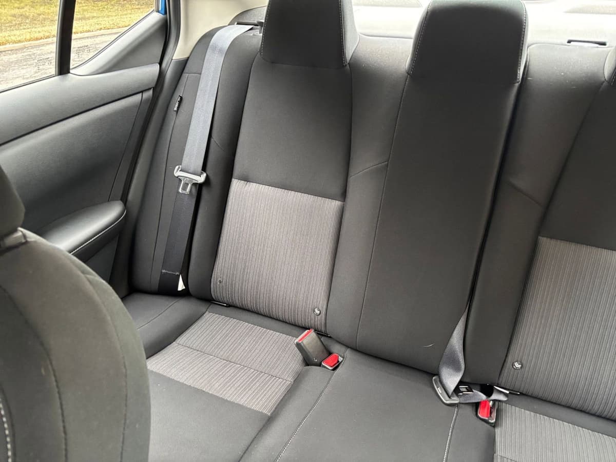 2025 Nissan Sentra - Image 34