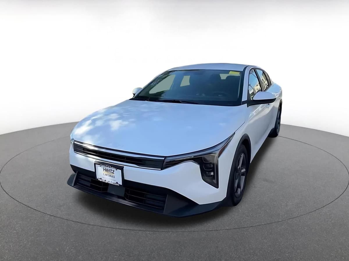 2025 Kia K4 - Image 6