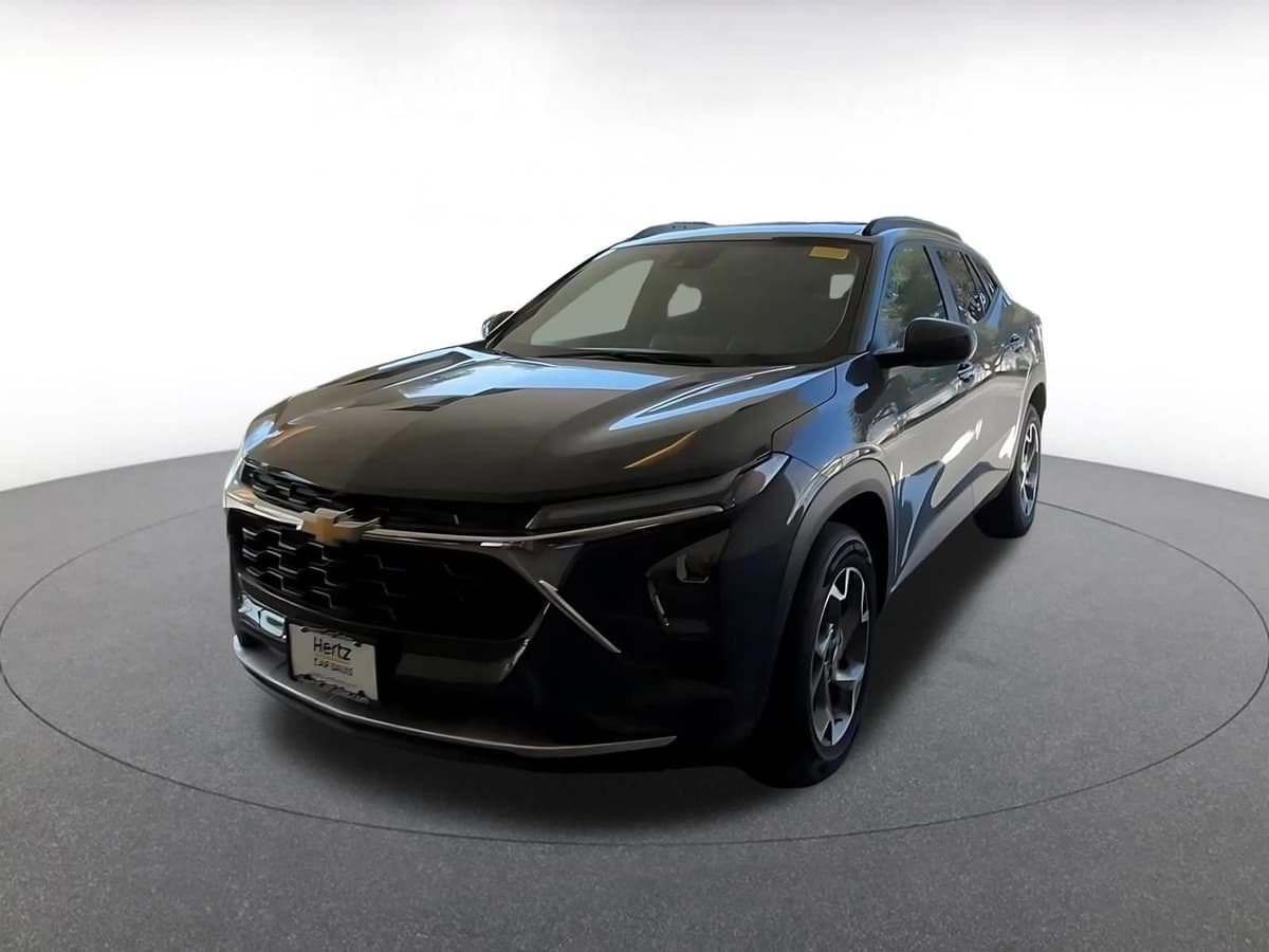 2025 Chevrolet Trax - Image 6