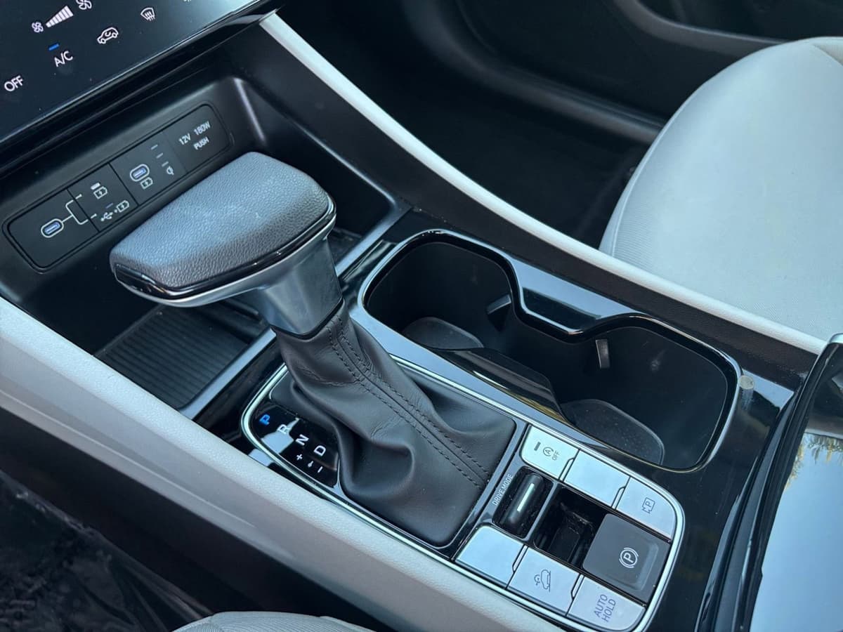 2025 Hyundai Tucson - Image 36