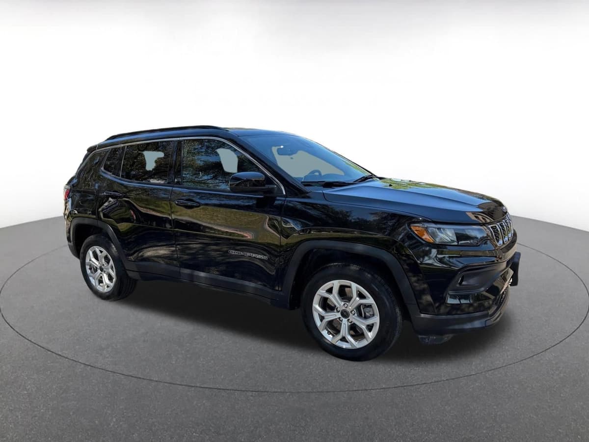 2025 Jeep Compass - Image 1