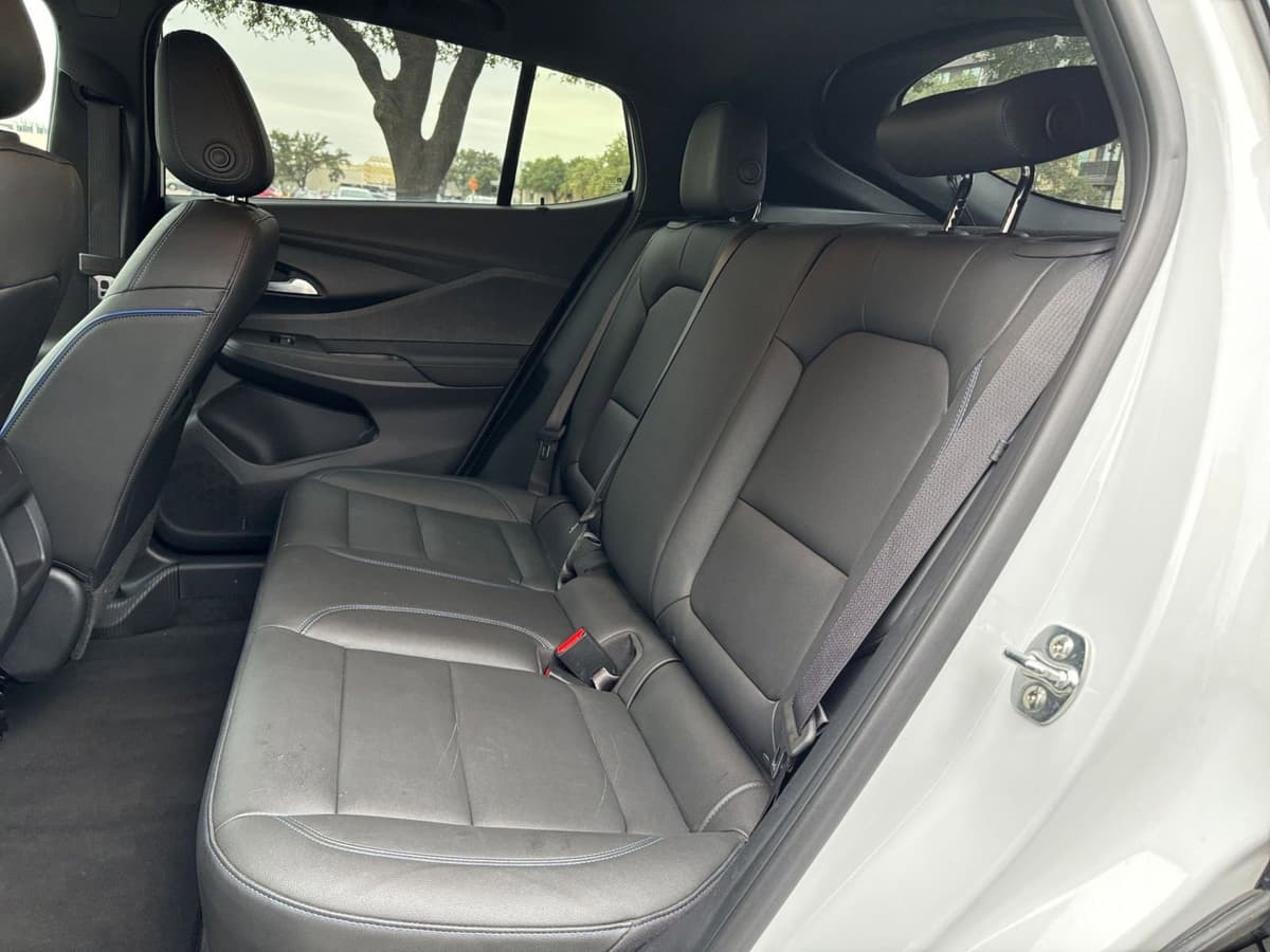 2025 Buick Envista - Image 20