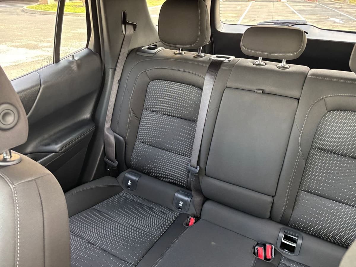 2025 Chevrolet Equinox - Image 34