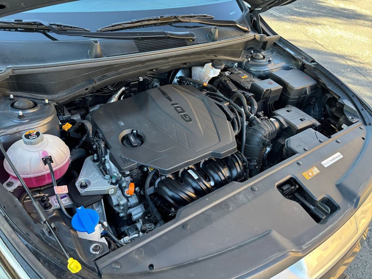 2025 Kia Sportage - Image 27