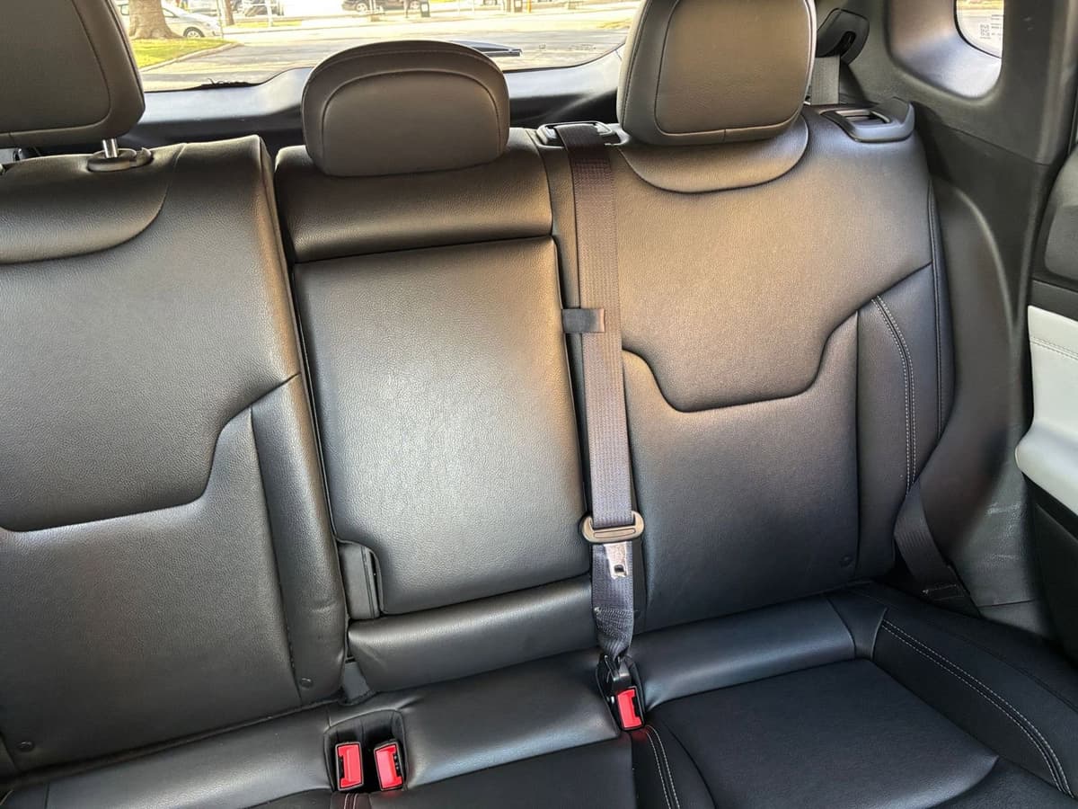 2025 Jeep Compass - Image 31