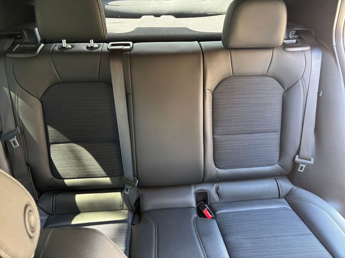 2025 Buick Envista - Image 35