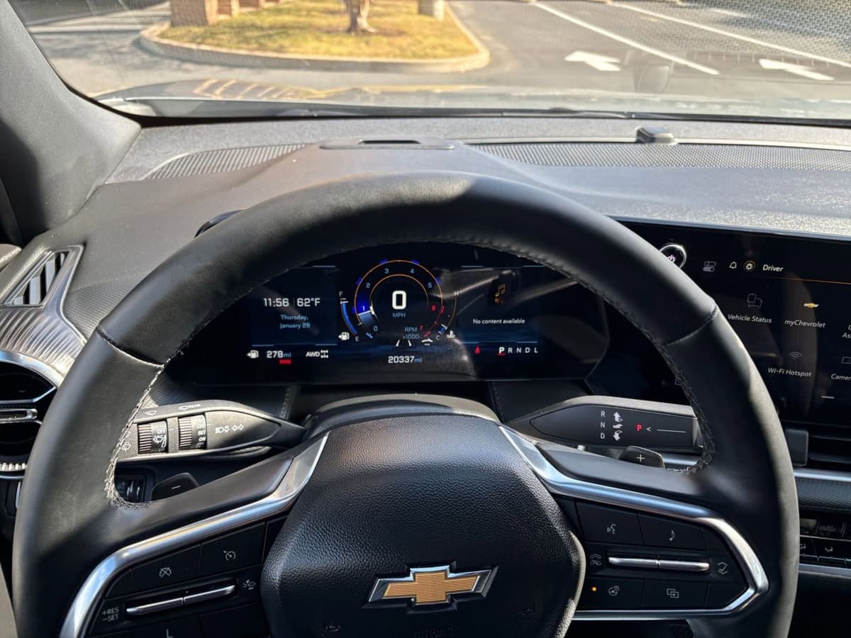 2025 Chevrolet Equinox - Image 29