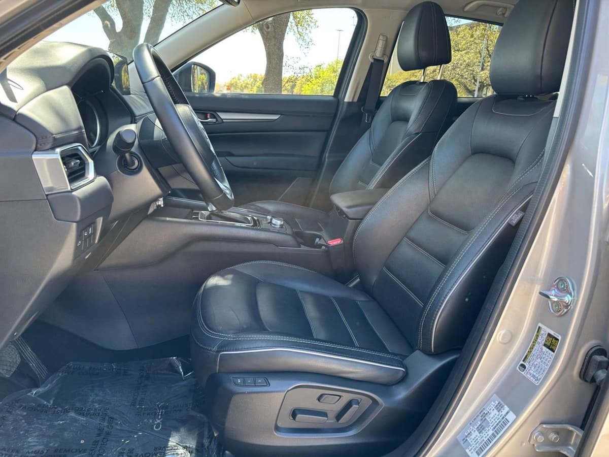 2025 Mazda CX-5 - Image 22