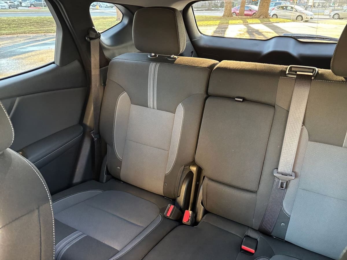 2025 Chevrolet Blazer - Image 34