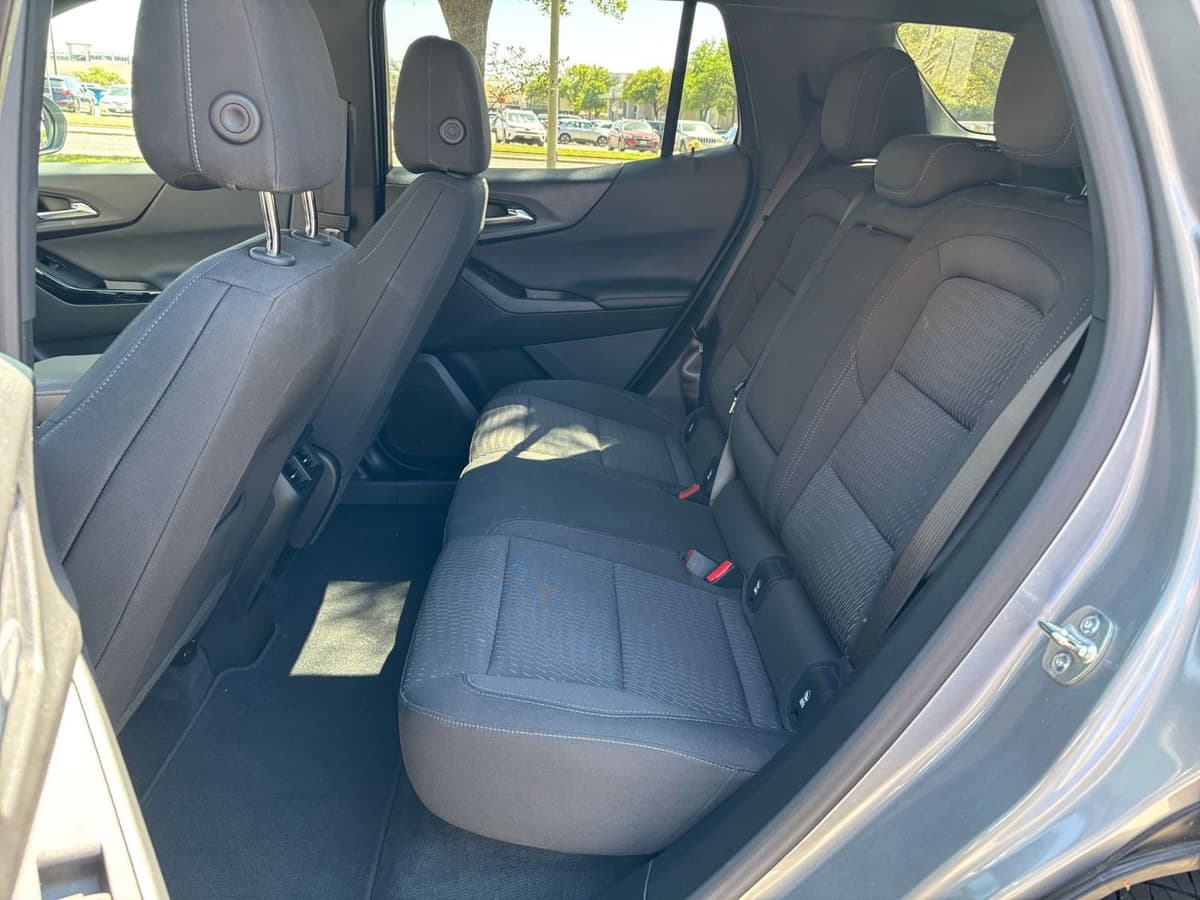 2025 Chevrolet Equinox - Image 23