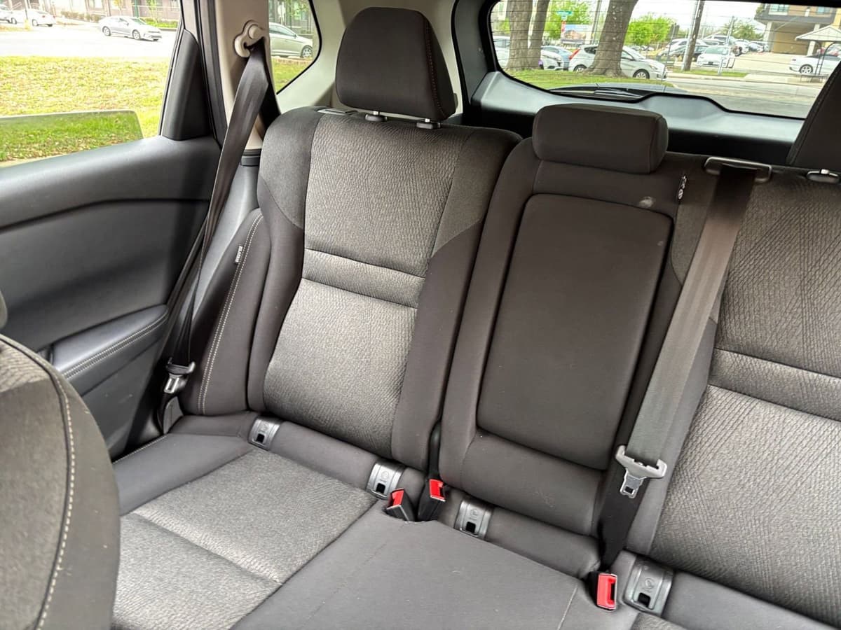 2025 Nissan Rogue - Image 35