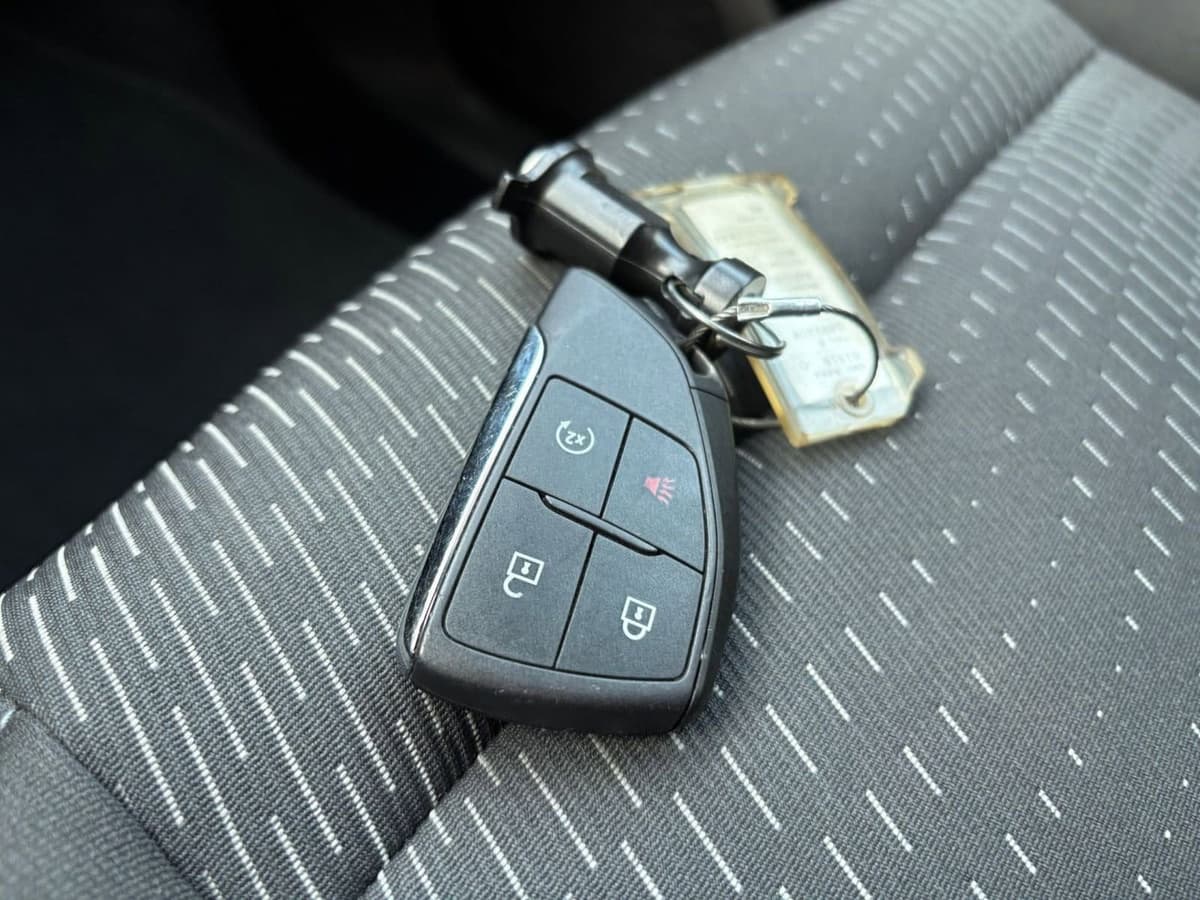 2025 Chevrolet Equinox - Image 18