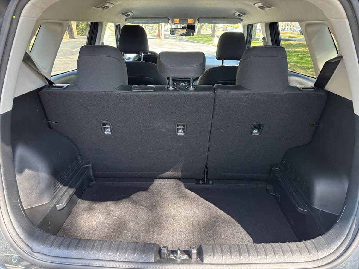 2025 Kia Soul - Image 26