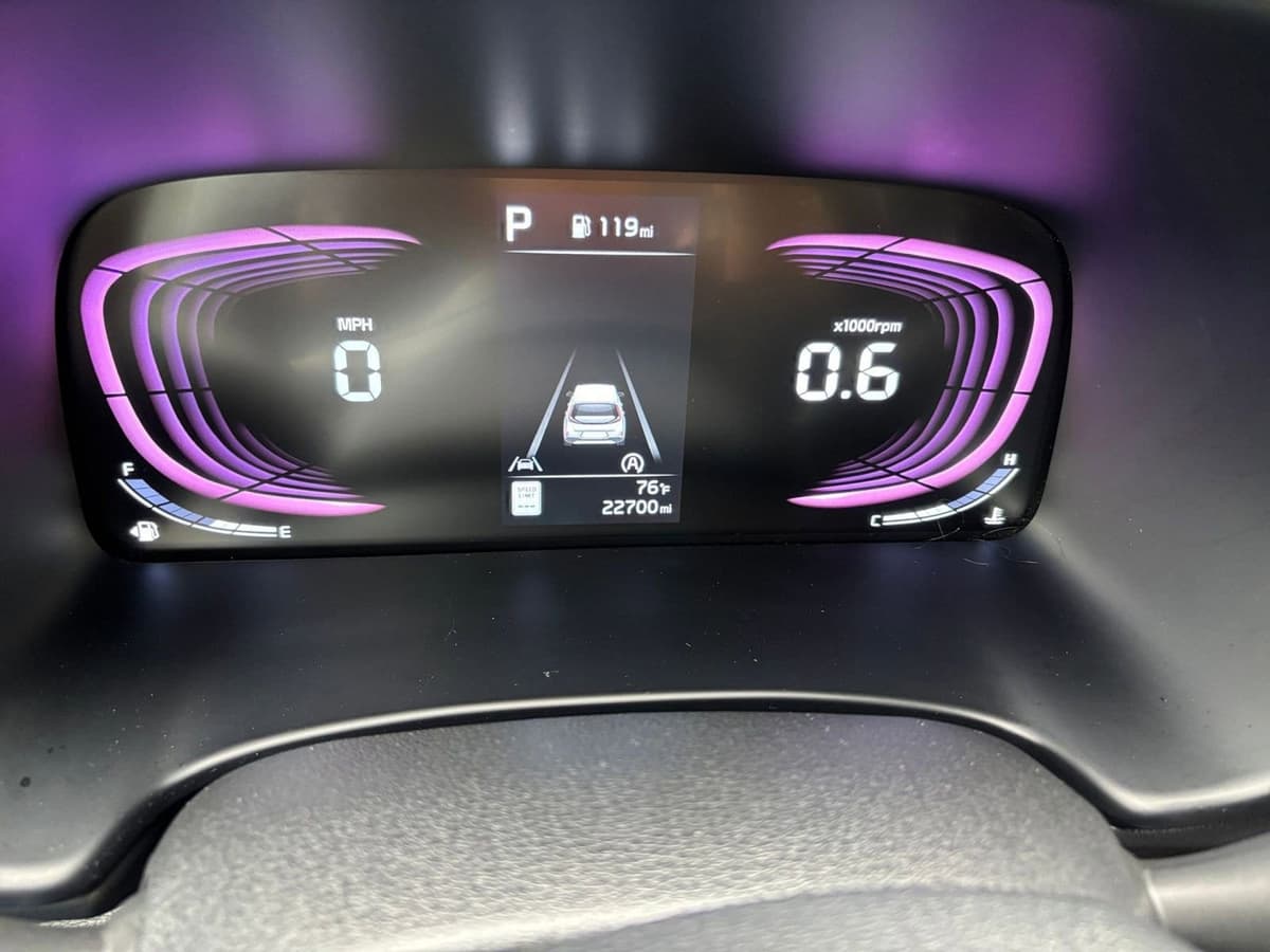 2025 Kia Soul - Image 35