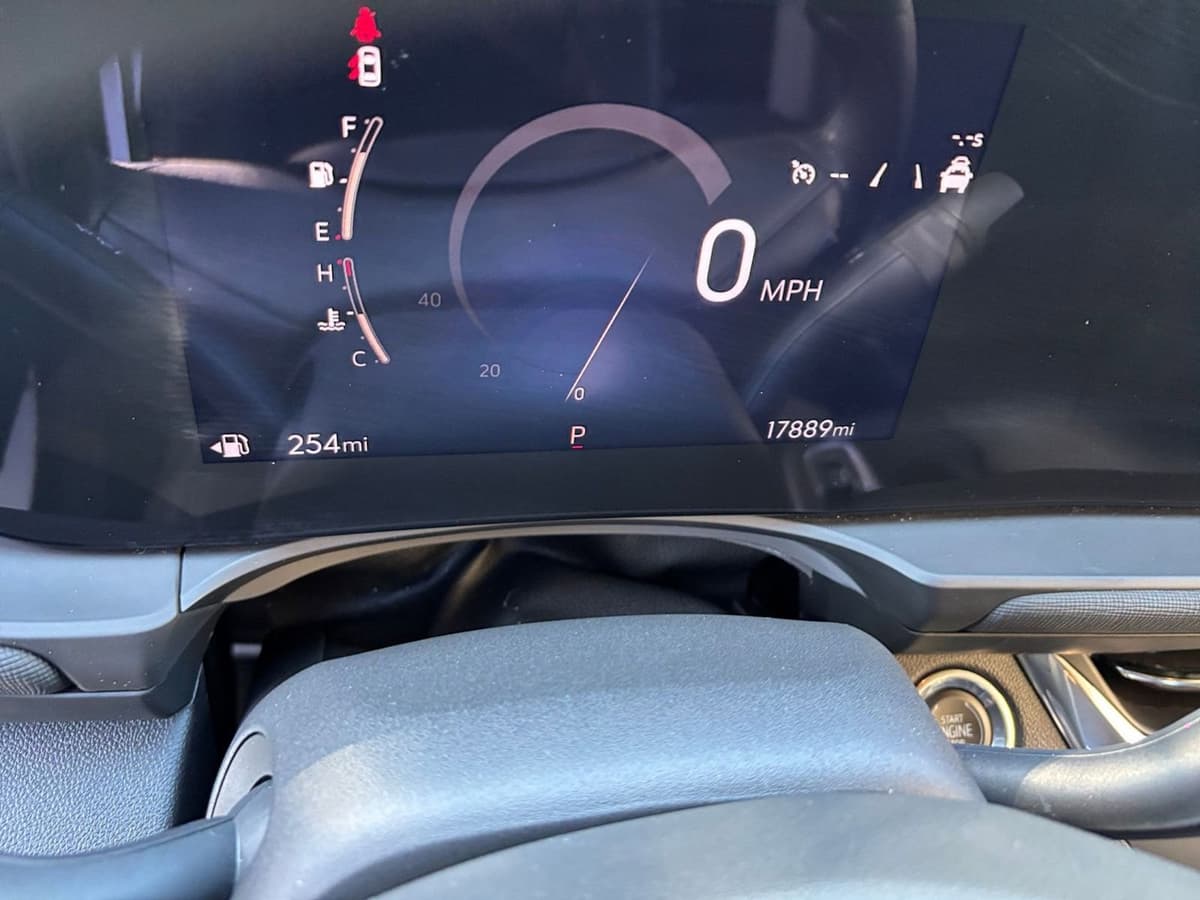 2025 Buick Envista - Image 35