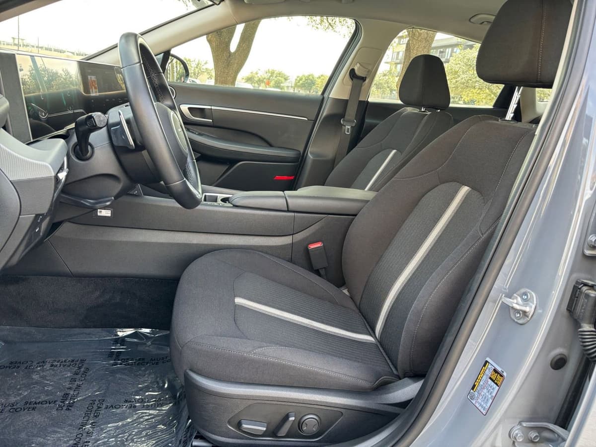 2025 Hyundai Sonata Hybrid - Image 22