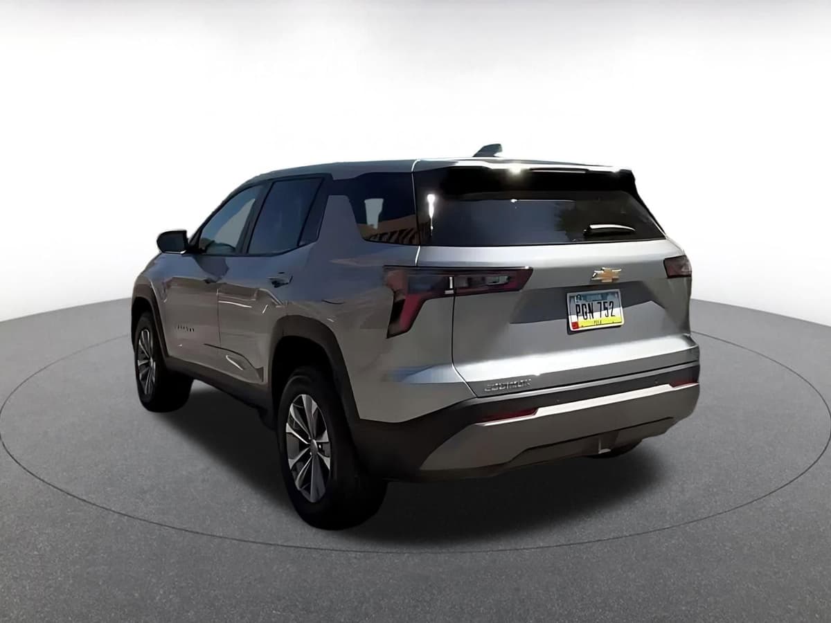 2025 Chevrolet Equinox - Image 11