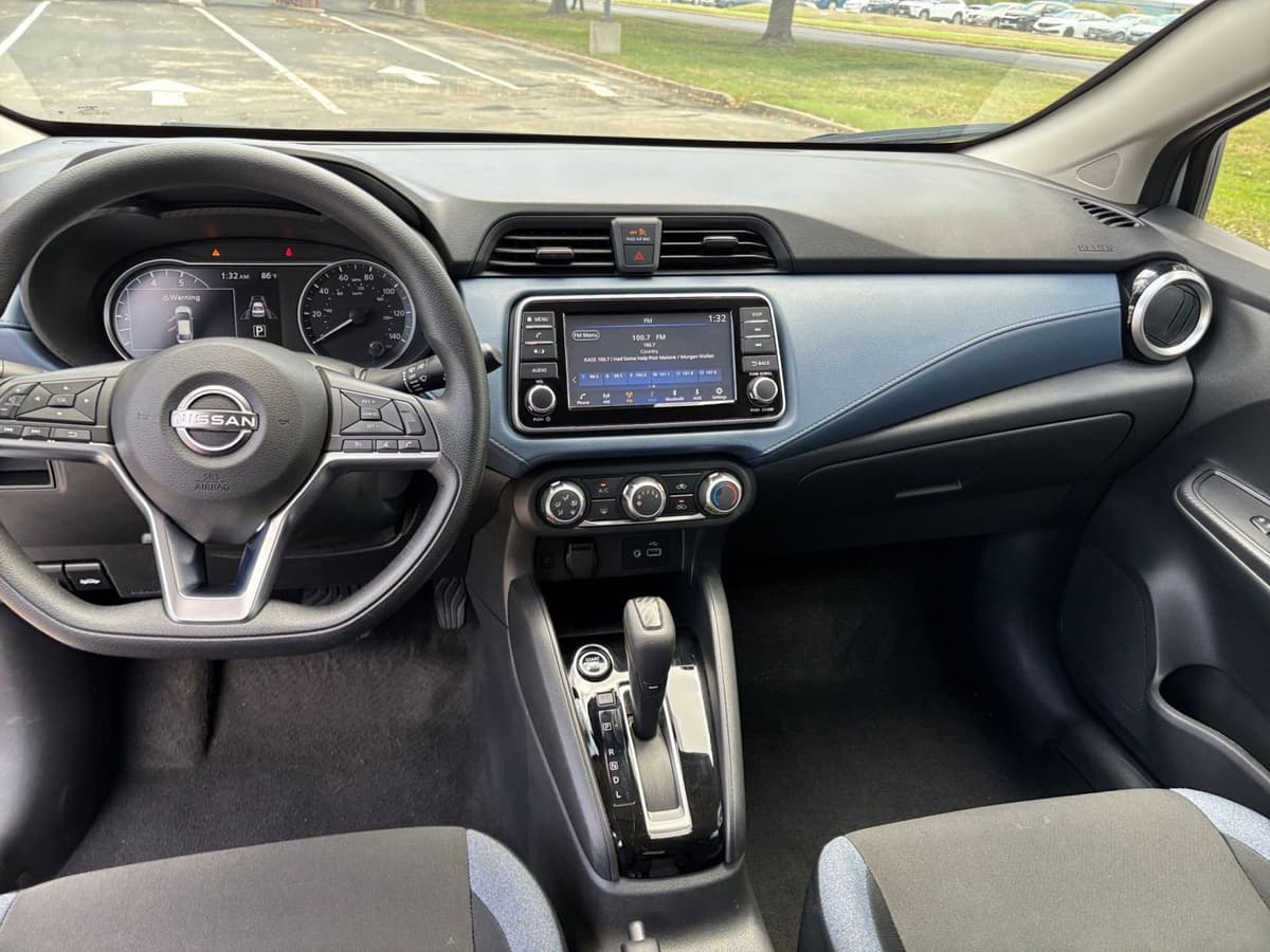 2025 Nissan Versa - Image 30