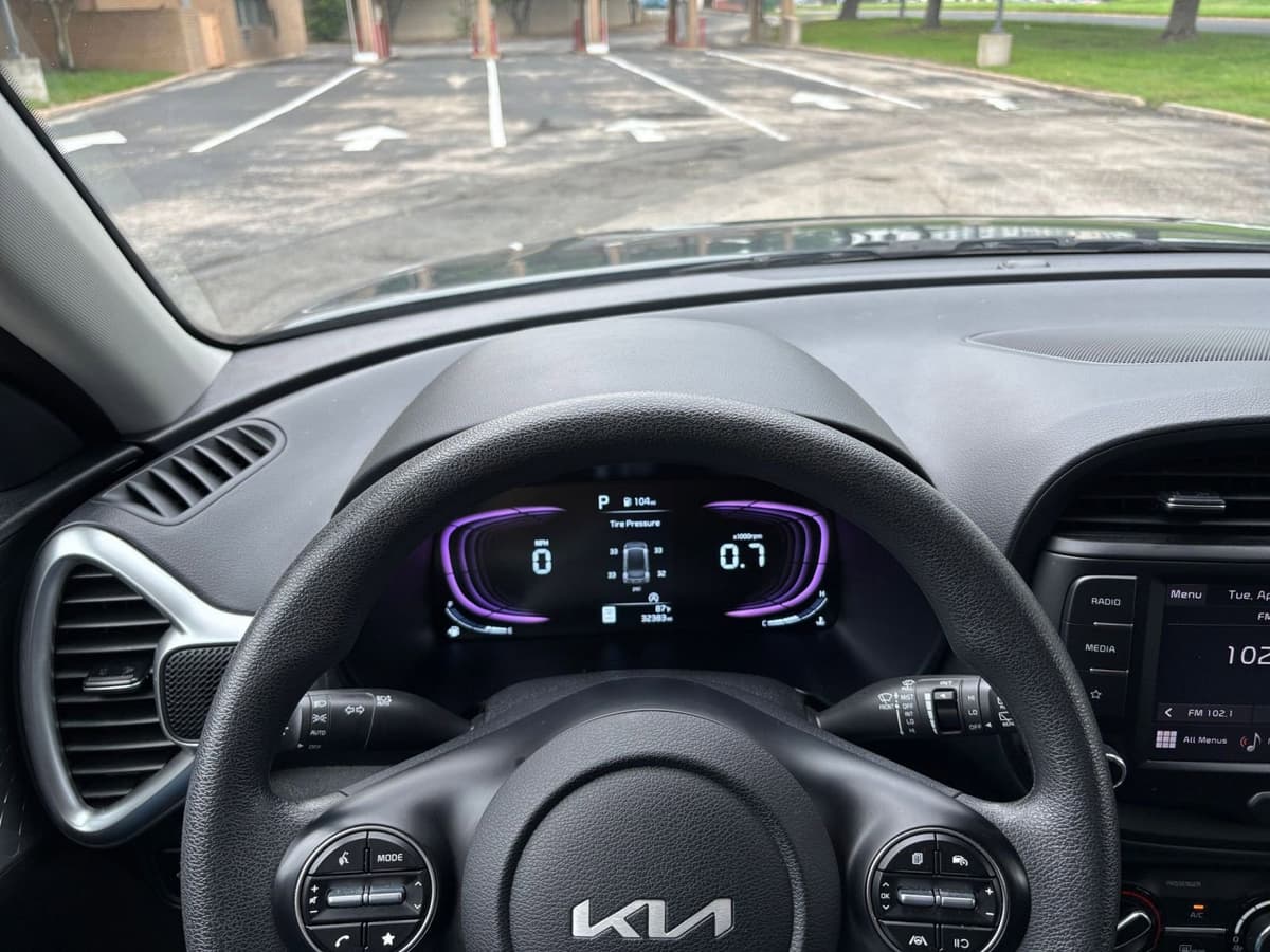 2025 Kia Soul - Image 29