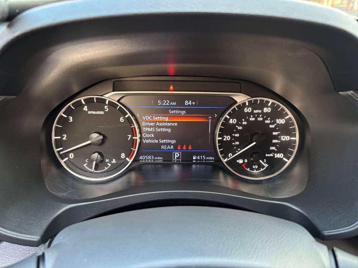 2025 Nissan Altima - Image 35