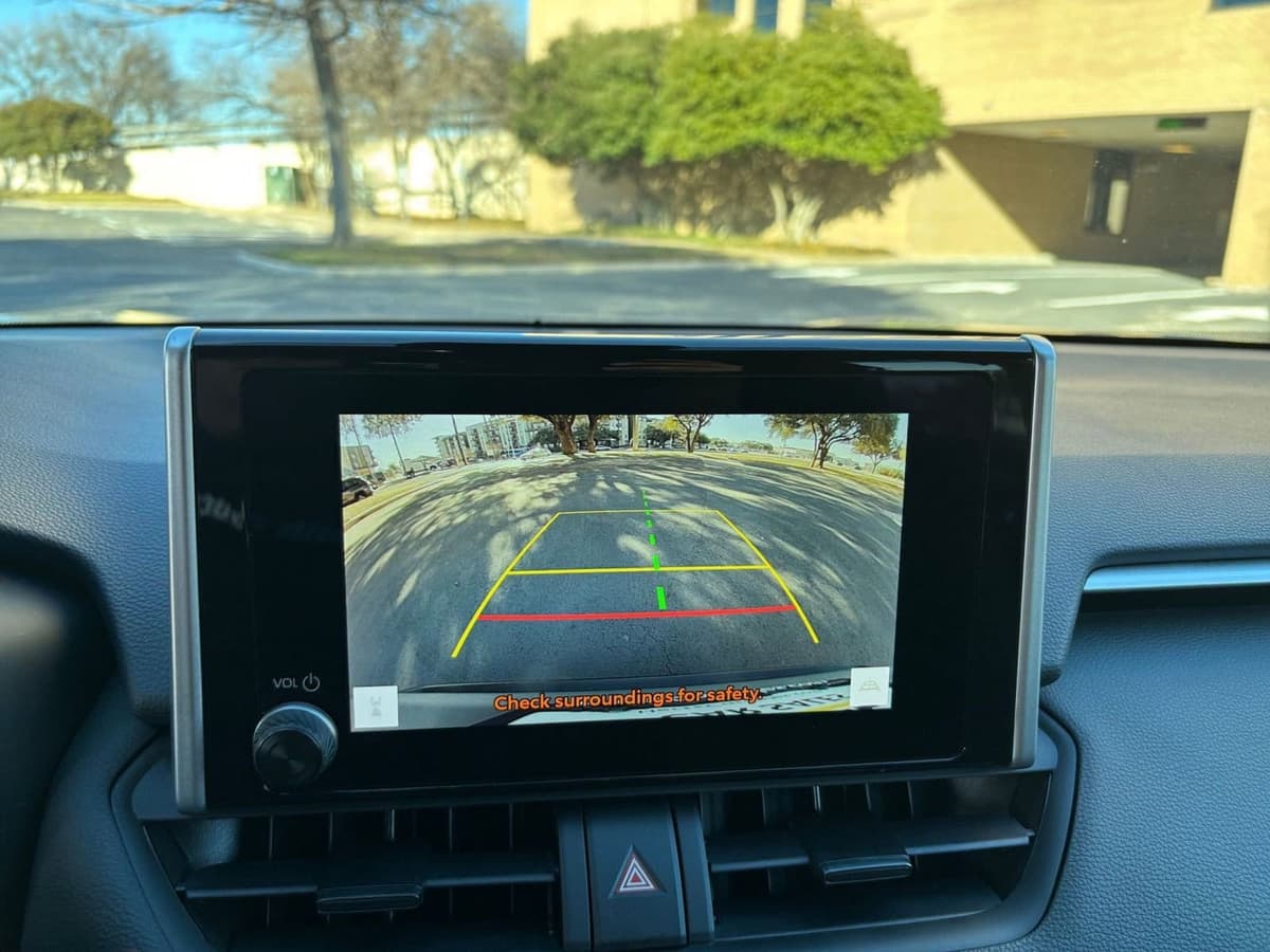 2025 Toyota RAV4 Hybrid - Image 20