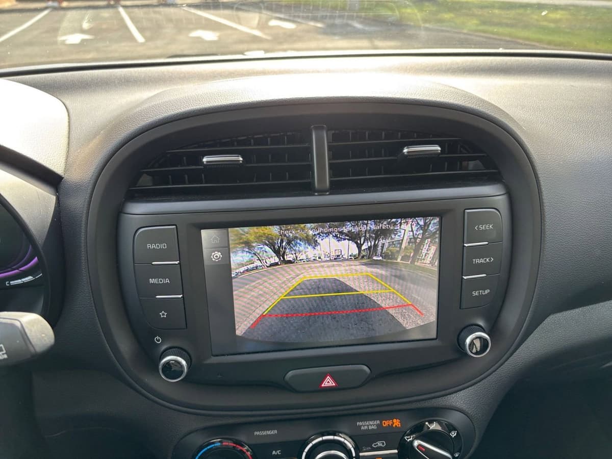 2025 Kia Soul - Image 20