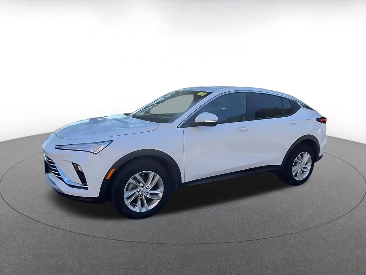 2025 Buick Envista - Image 7