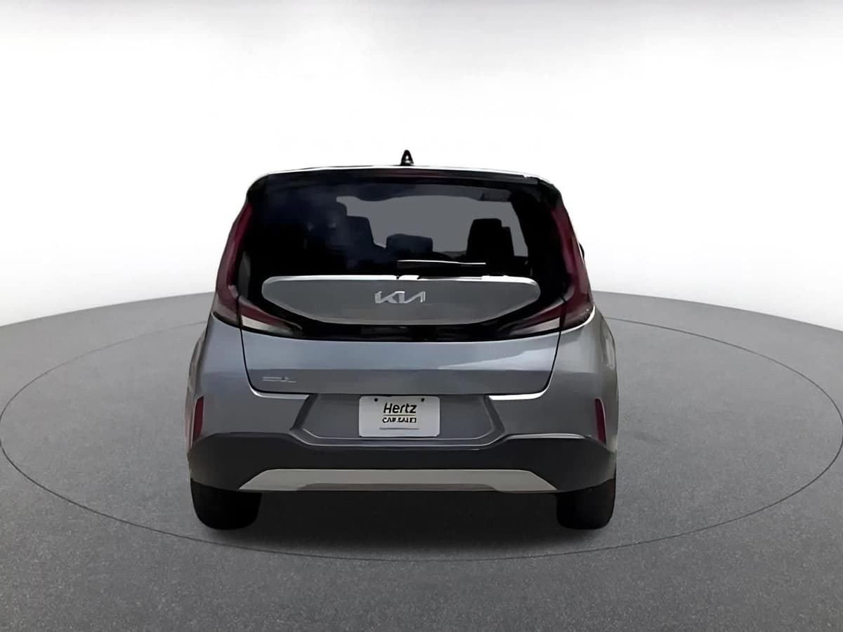 2025 Kia Soul - Image 12