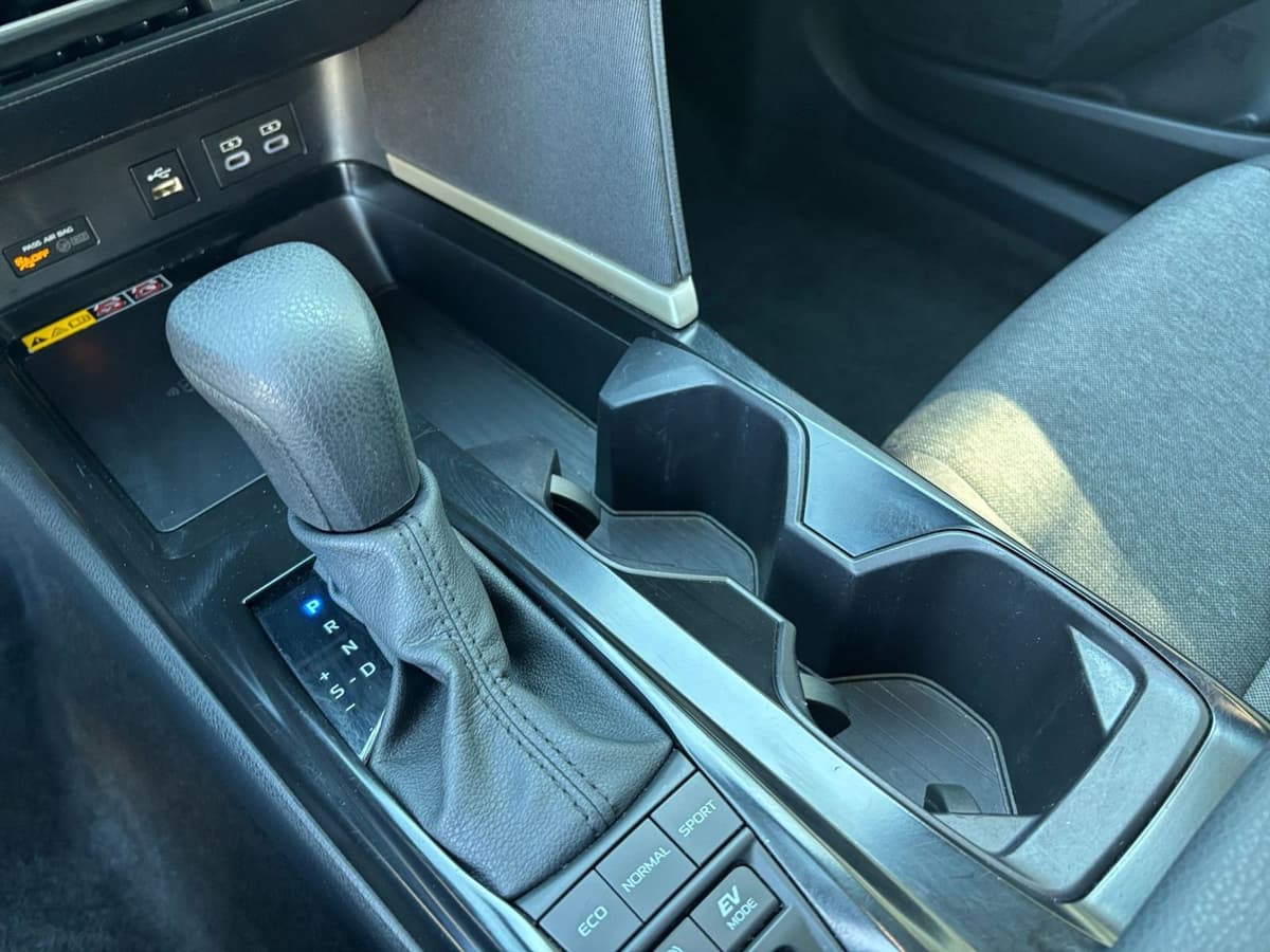 2025 Toyota Camry - Image 35