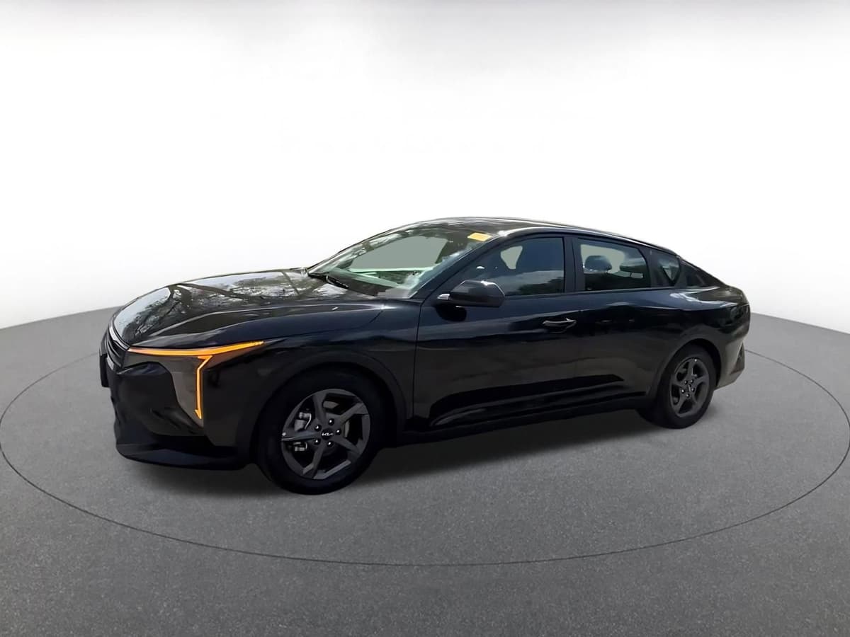 2025 Kia K4 - Image 7