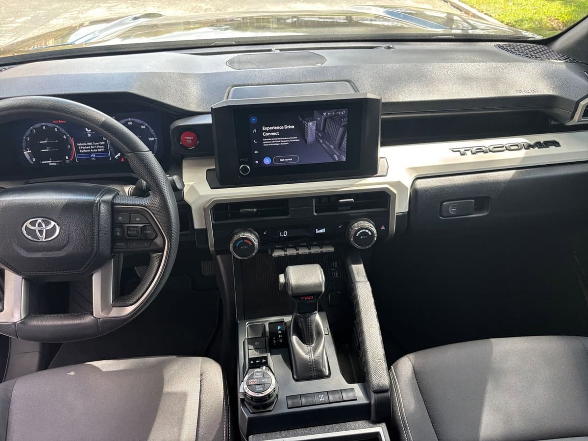 2024 Toyota Tacoma - Image 27
