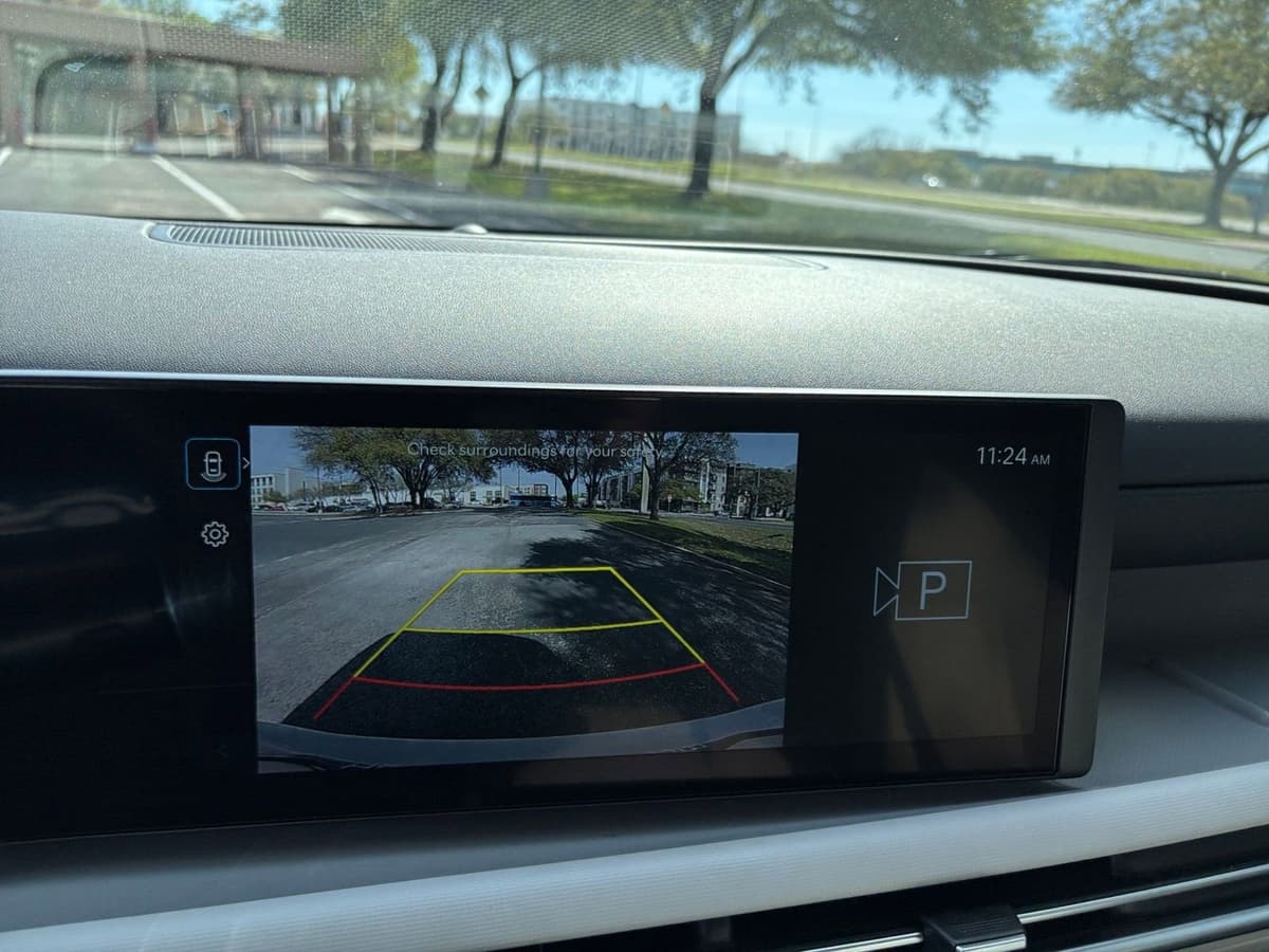 2025 Hyundai Tucson - Image 20