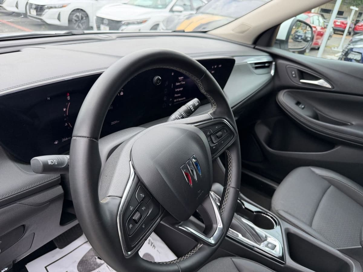 2025 Buick Encore GX - Image 27