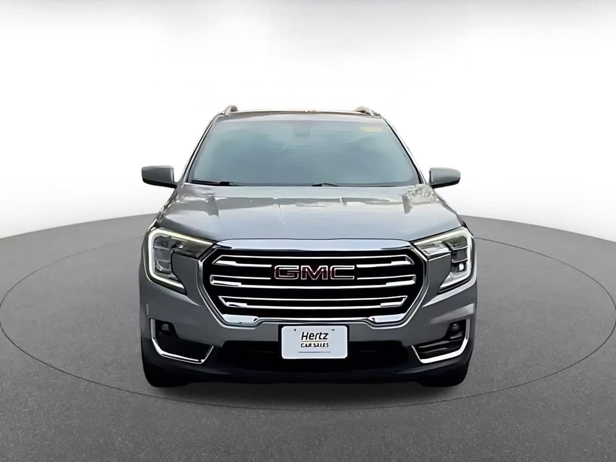 2024 GMC Terrain - Image 5
