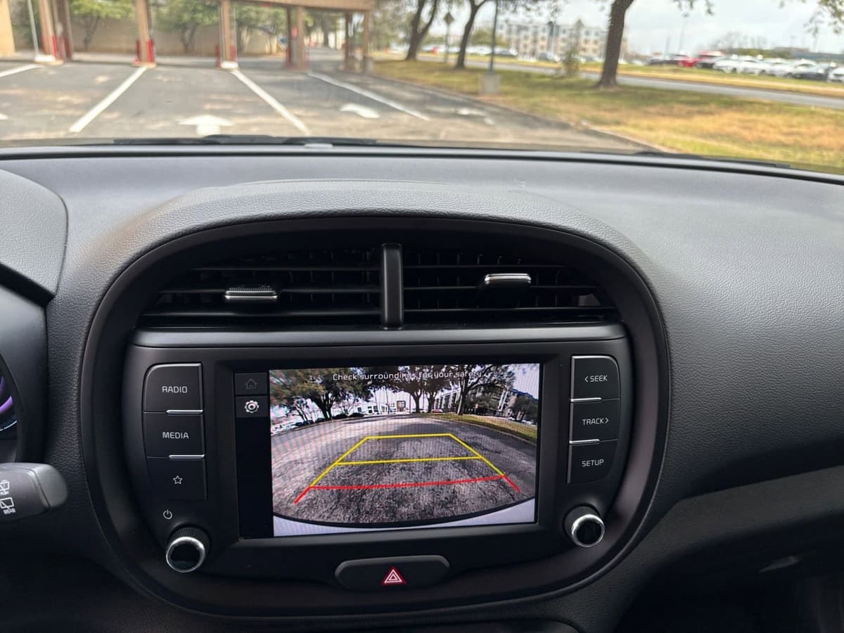 2025 Kia Soul - Image 20