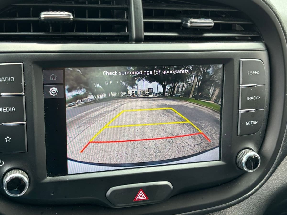 2025 Kia Soul - Image 21