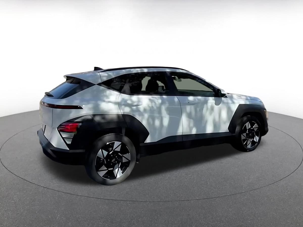 2025 Hyundai Kona - Image 15
