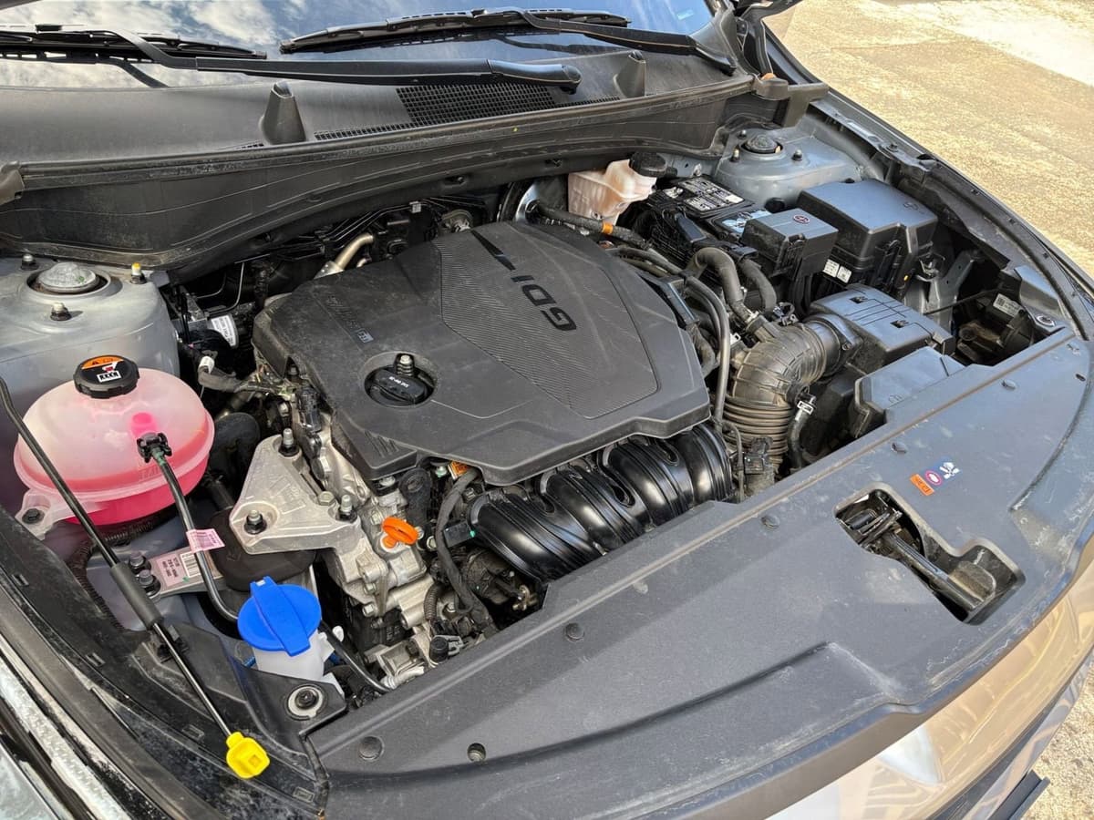 2025 Kia Sportage - Image 27