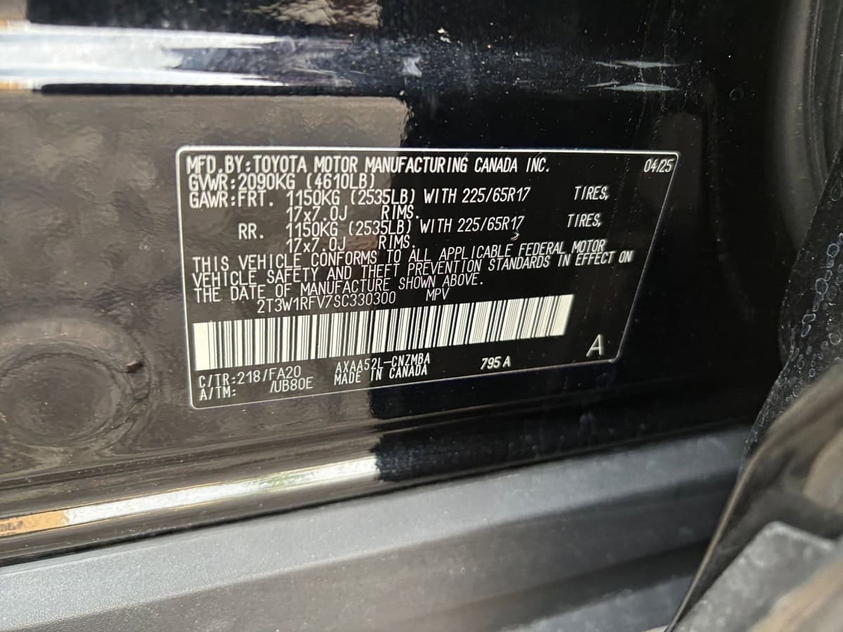 2025 Toyota RAV4 - Image 23