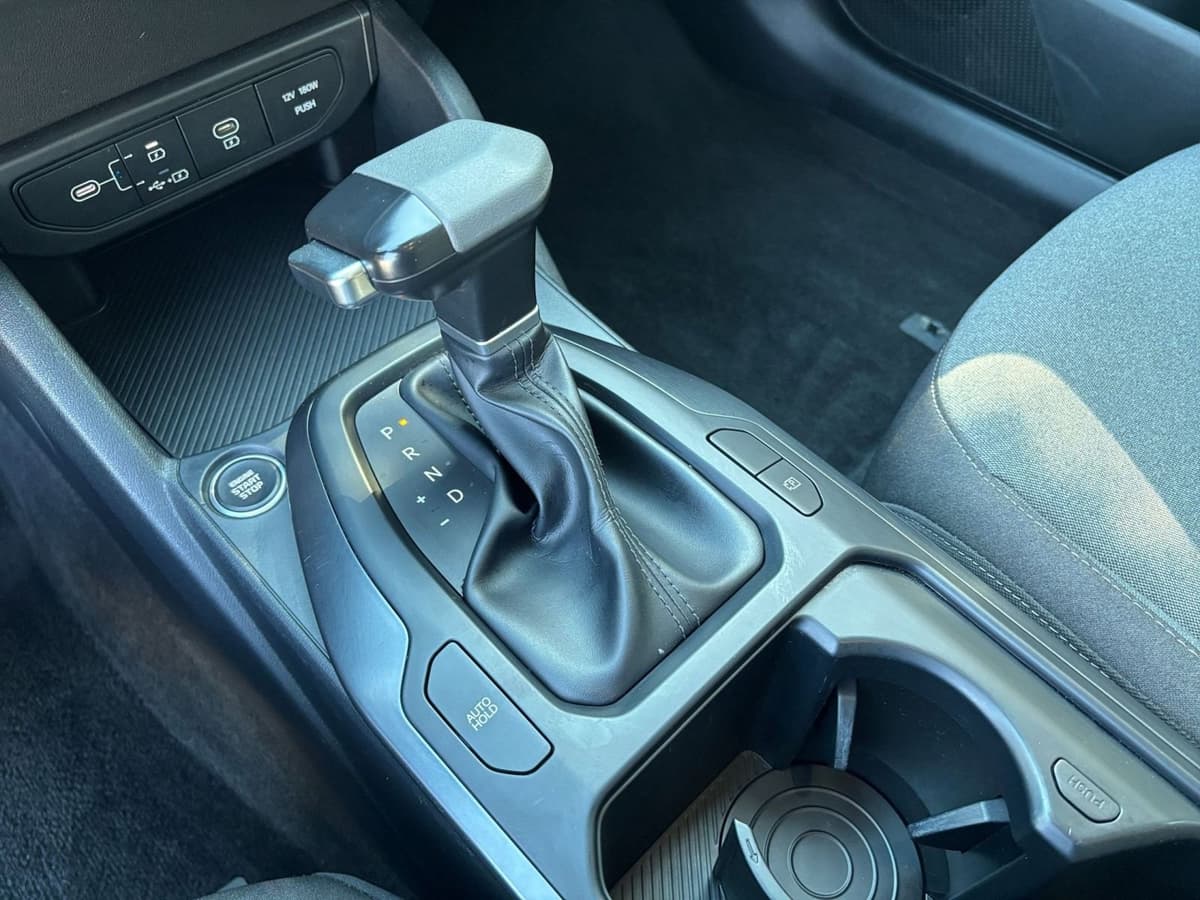 2025 Kia K4 - Image 35